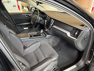 Kombi Volvo V60 8 av 14