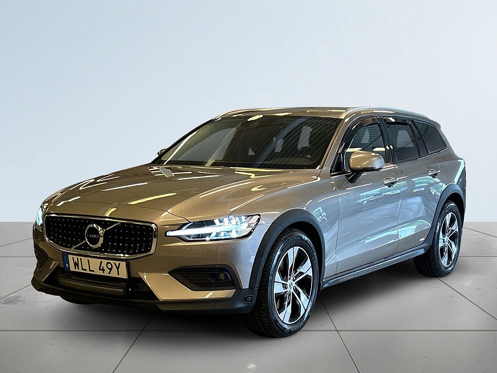 Volvo V60 Cross Country B4 AWD Advanced SoV/MoK/Rattvärme/Kamera/Nav/H-Kardon