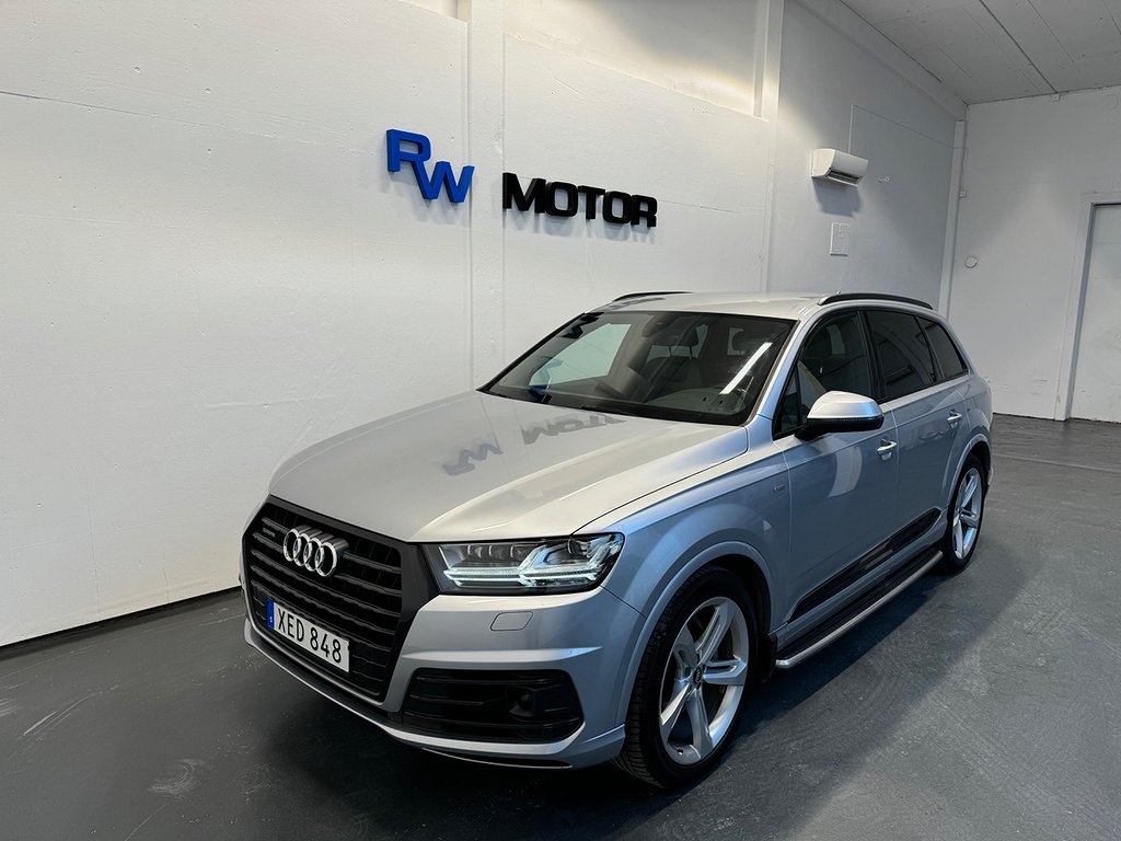 Audi Q7 3.0 TDI V6 Quattro 272hk S-line Evolution 7-sits 21"