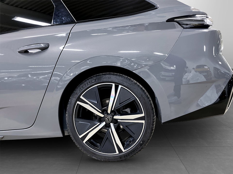 Bild på Peugeot 308 SW GT 1.2 PT 130hk Aut - 360,B-KAMERA,CARPLAY