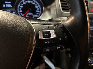 Volkswagen Golf 5-dörrar 1.6 TDI Dragkrok/SoV/Värmare/Kamera