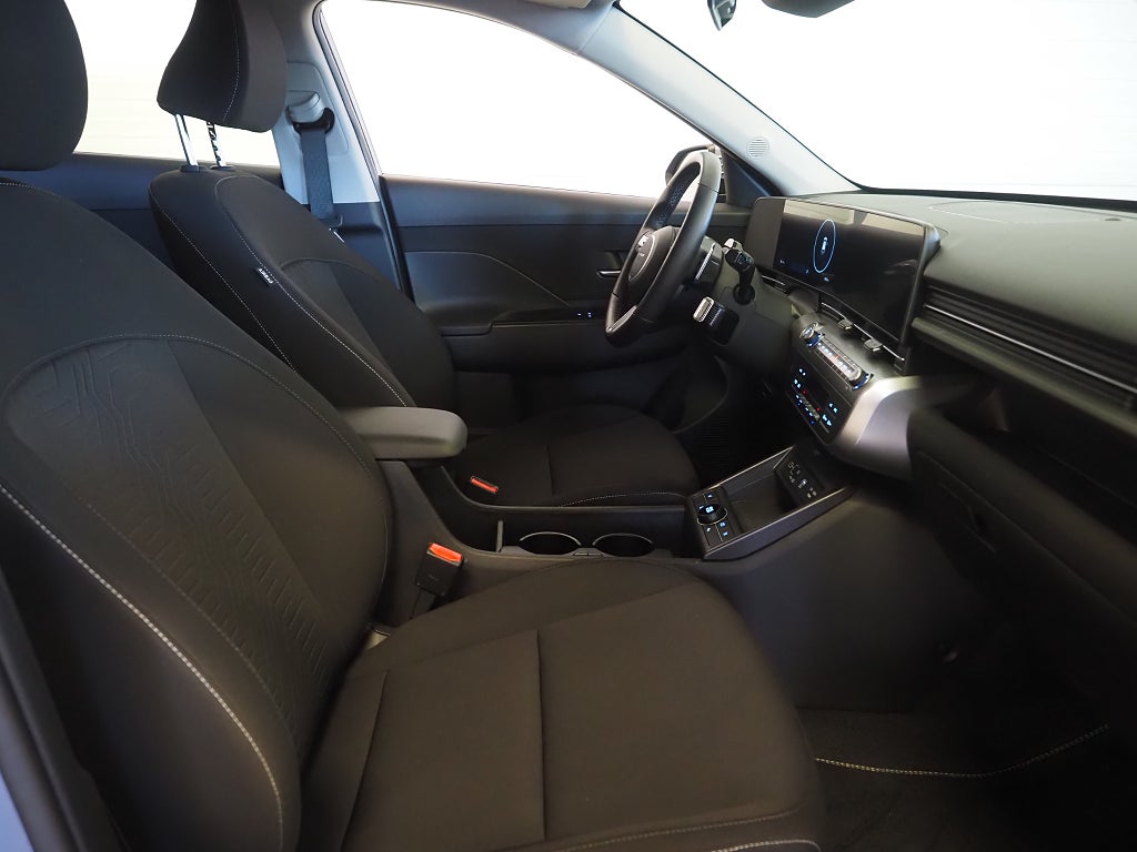 Hyundai Kona Electric Standard Range 48.4kWh Essential Kamera Navi 2024