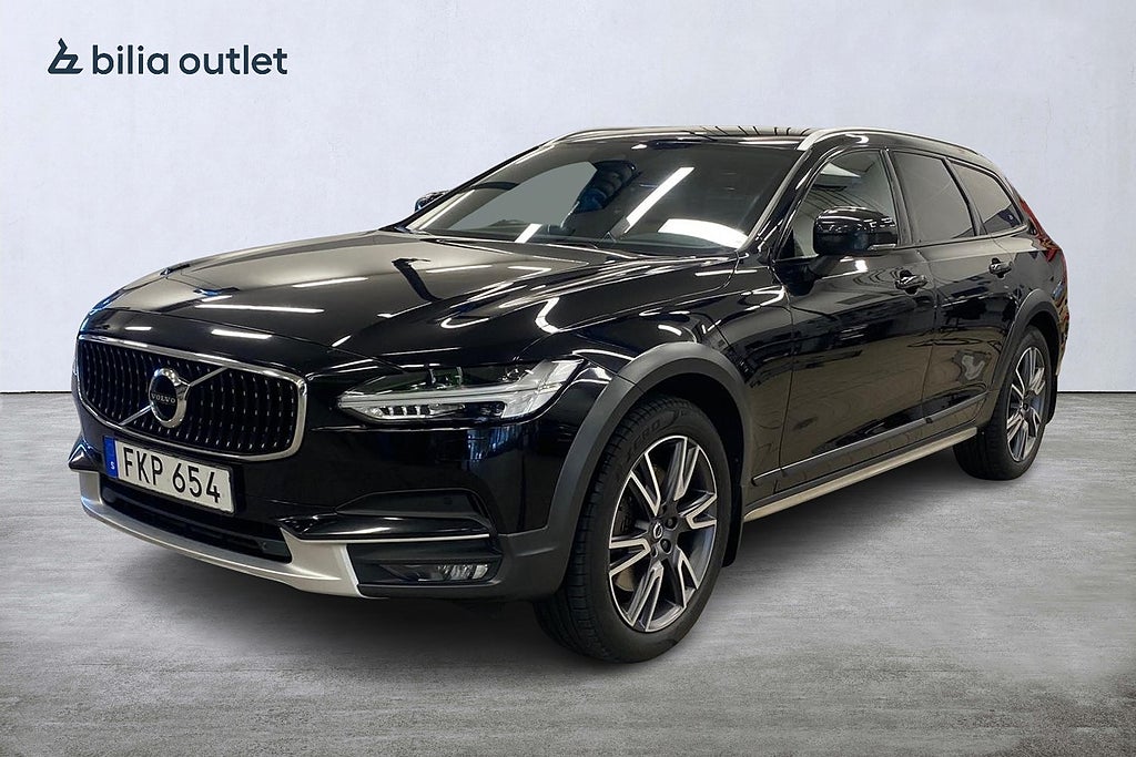Volvo V90 Cross Country D4 AWD Inscription Pro 190hk Drag Värmare BLIS Navi 