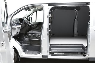 Transportbil - Skåp Maxus e-Deliver 7  9 av 21