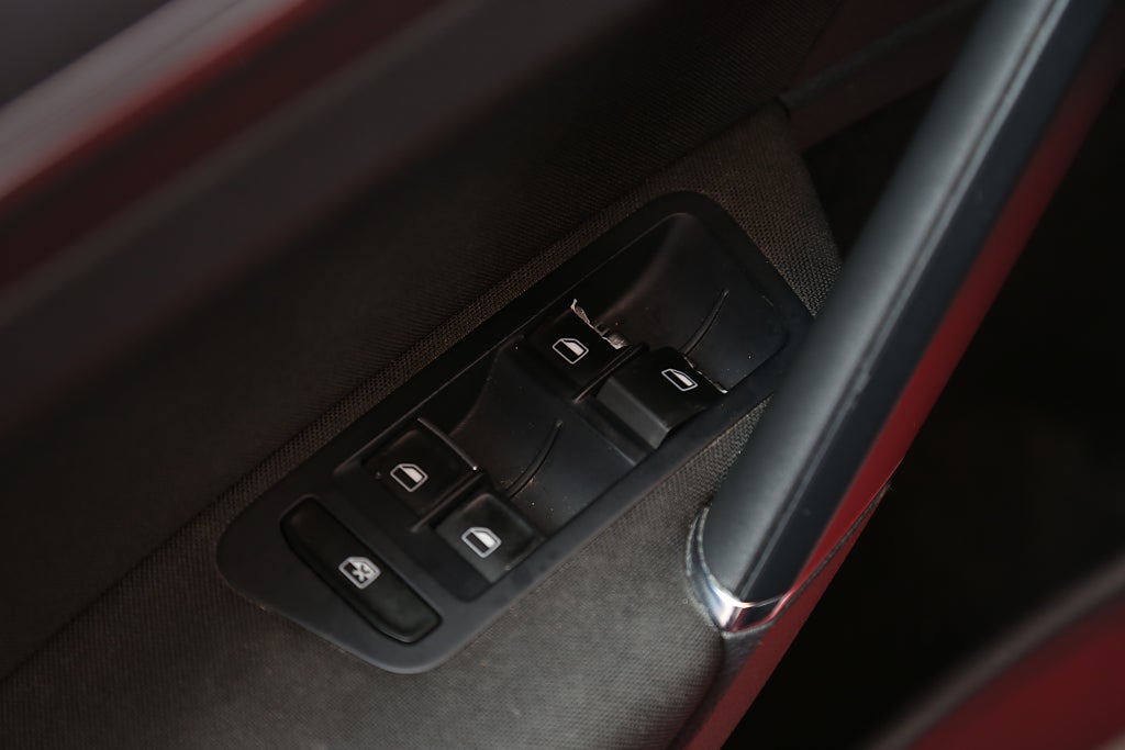 Volkswagen Golf 1,4 TSI 140hk GT R-Line 5-dörrar Kamera Motorv Drag 2015