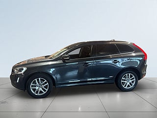 Volvo XC60 D4 AWD Aut Classic Momentum Dvärm/Ad.Fhåll/BLIS/SoV – bild 4