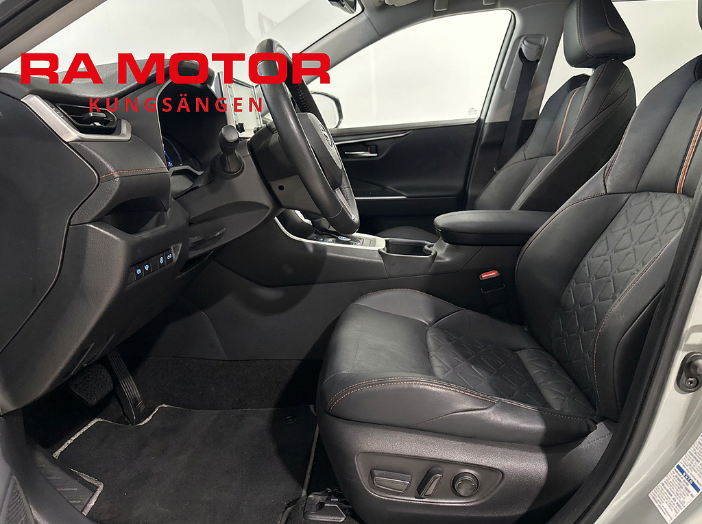 Toyota RAV4 2.5 Hybrid AWD 222hk | Adventure | B-kamera | Drag | 2022