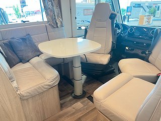 Husbil-integrerad Kabe IMPERIAL 810 LGB 14 av 32