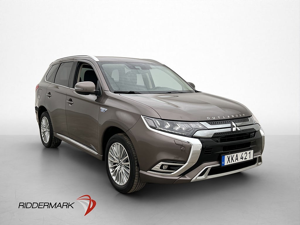 Mitsubishi Outlander PHEV CVT 224hk Comfort Kamera Drag