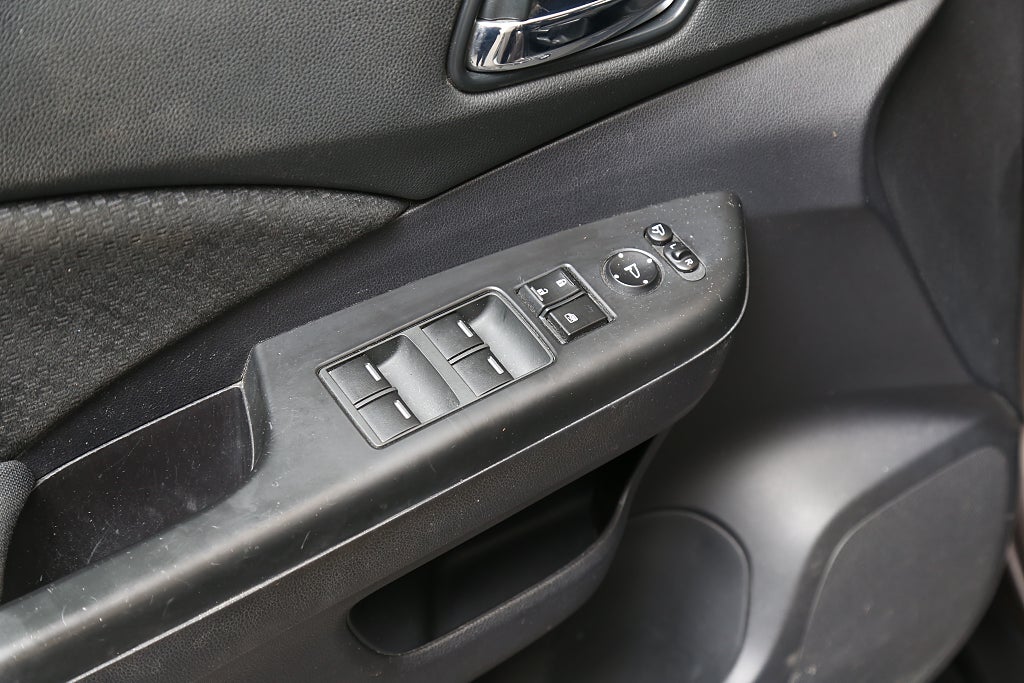 Honda CR-V 2,0 i-VTEC 4WD Elegance Plus Aut 1ägare Motorv Drag 2016