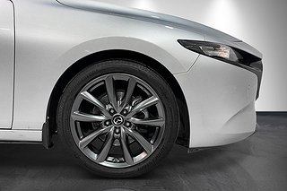 Halvkombi Mazda 3 6 av 30