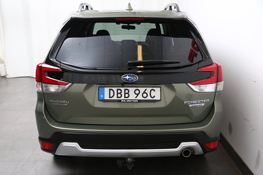 Subaru Forester 2,0i e-Boxer 150hk Ridge AWD Skinn Extraljus Dragkrok 2020