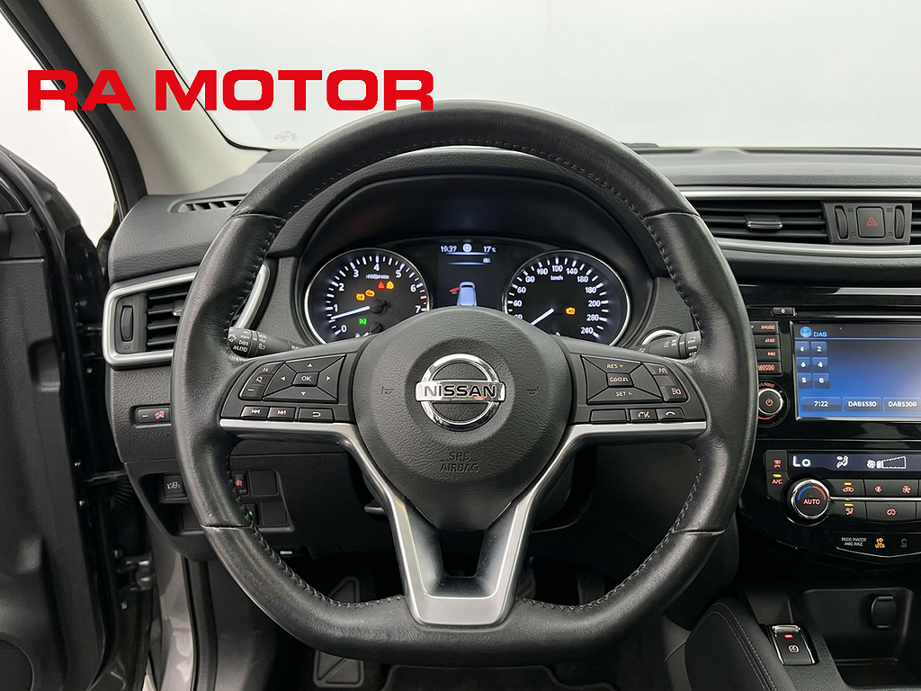 Nissan Qashqai 1.2 115hk Automat N-Connecta | 360° | Navi | Låga mil | 2018