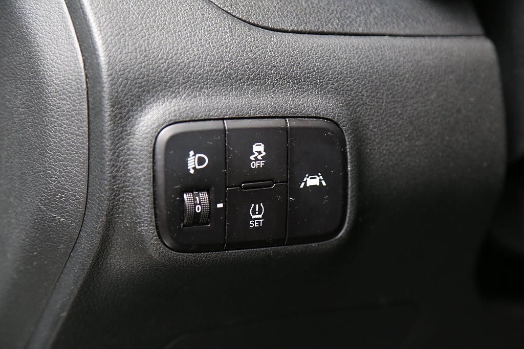 Hyundai i10 1,0 blue AMT Essential Aut CarPlay 2020