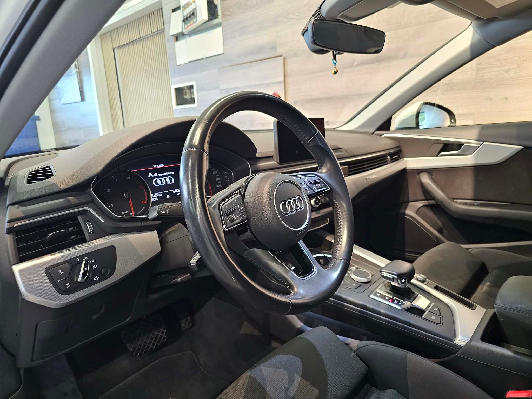 Audi A4 Avant 2.0 TDI quattro S Tronic 2018, bild 4/51