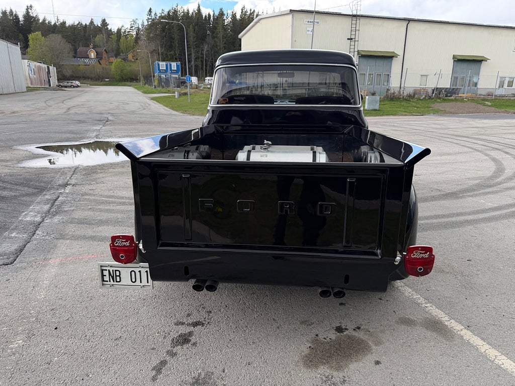 Ford F-100 V8 383cui 0kr insats 4659kr