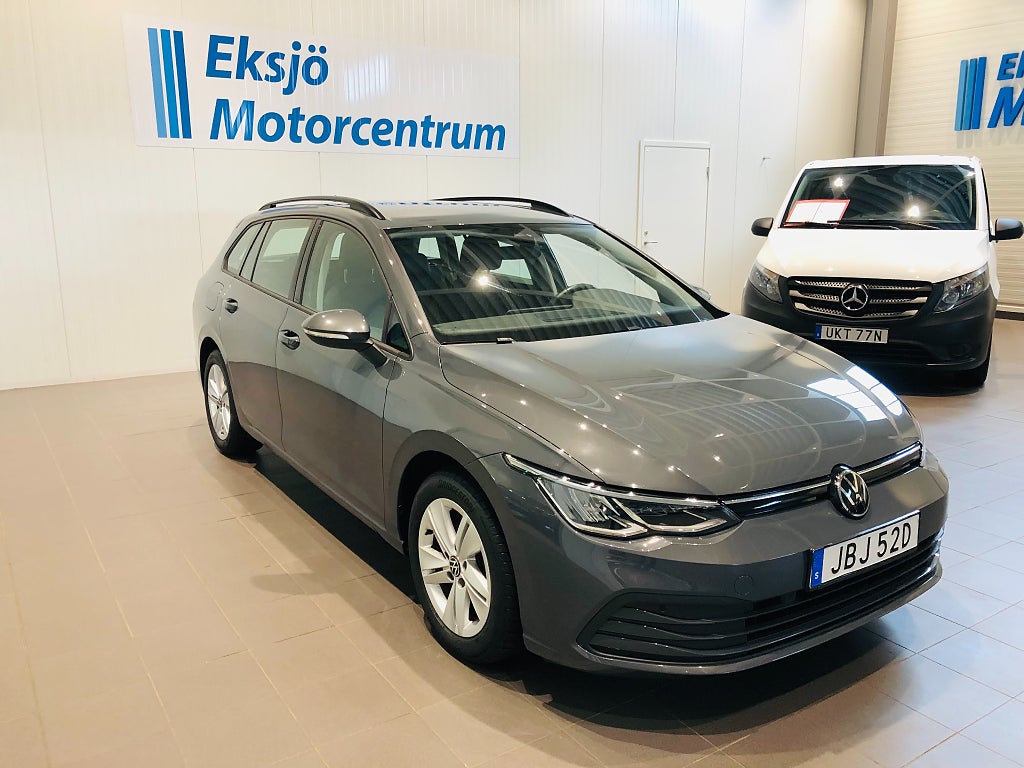 Volkswagen Golf Sportscombi 1.5 eTSI ACT OPF Base *V-Hjul*