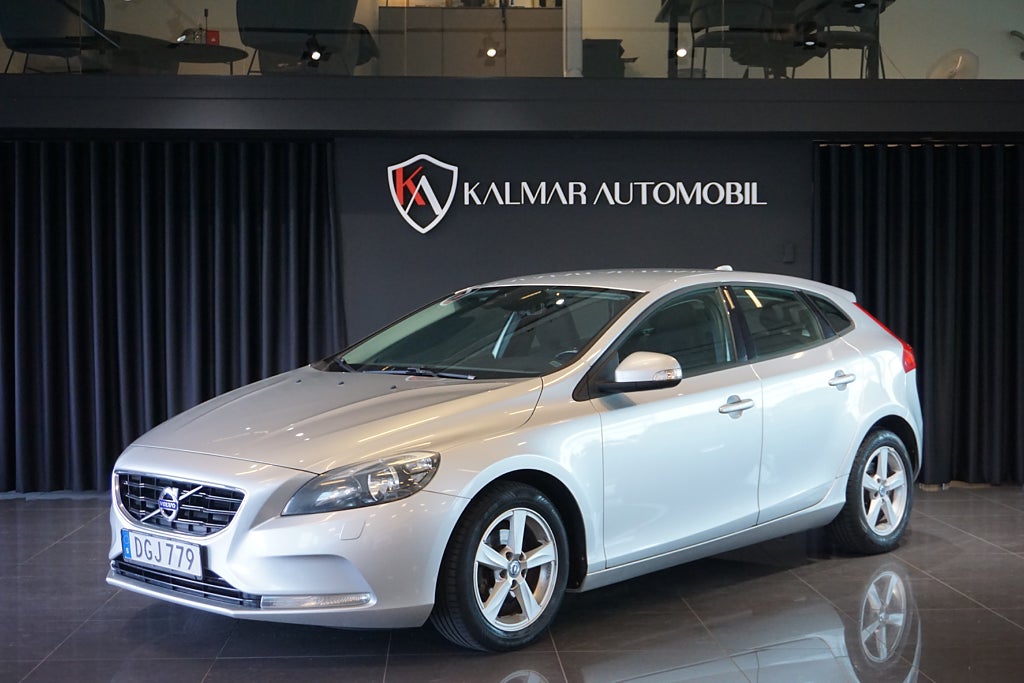 Volvo V40 D2 115hk Your Kinetic Ac Svensksåld