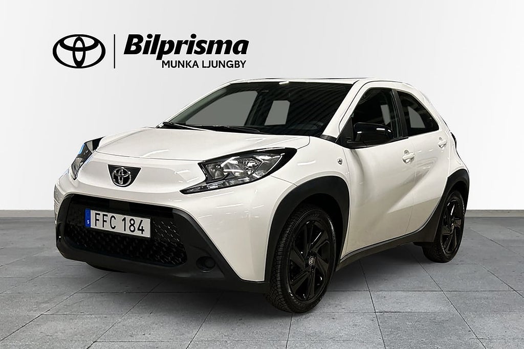 Toyota Aygo X 1.0 Man 5-vxl Play Vinterhjul