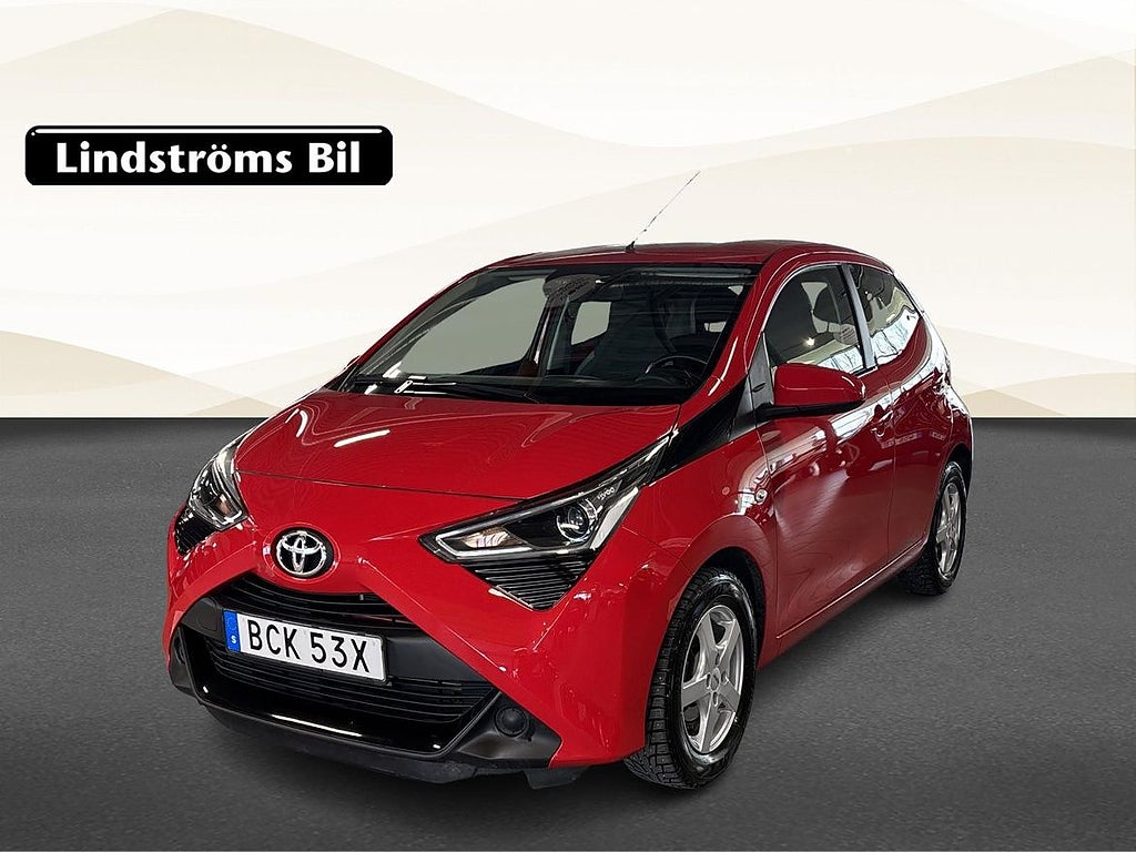 Toyota Aygo 1.0 X-Play Automat Vinterhjul