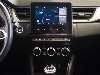 SUV Renault Captur 18 av 24