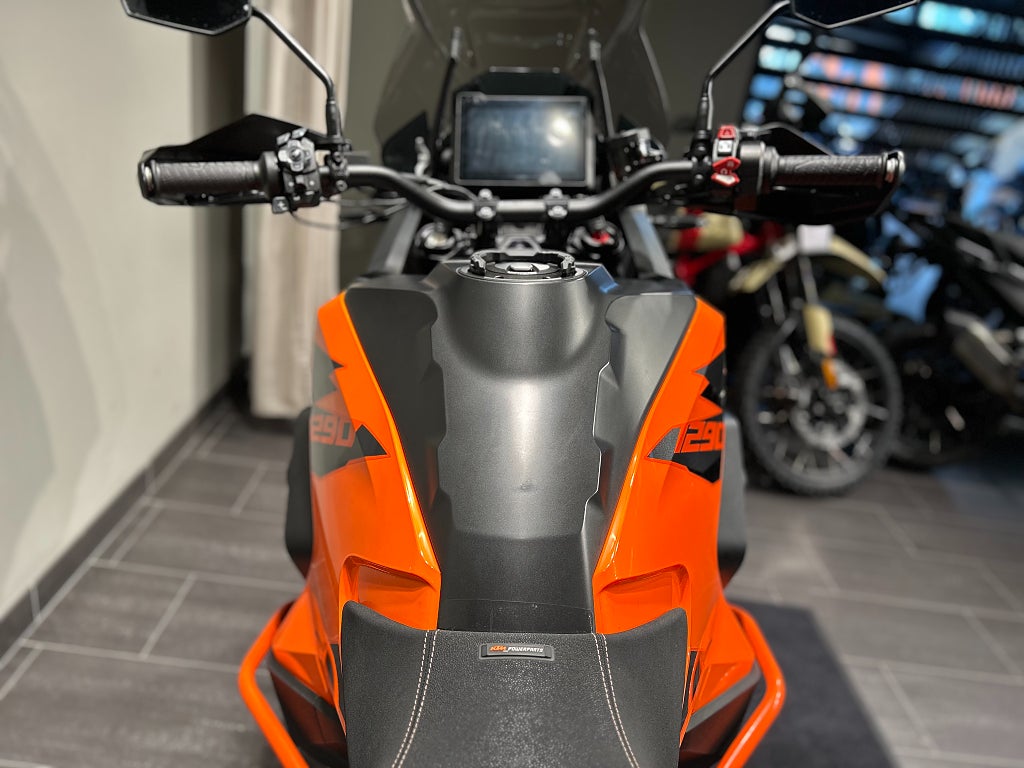 KTM 1290 Super Adventure S / Tech Pack / Slip-on / Kraschbågar