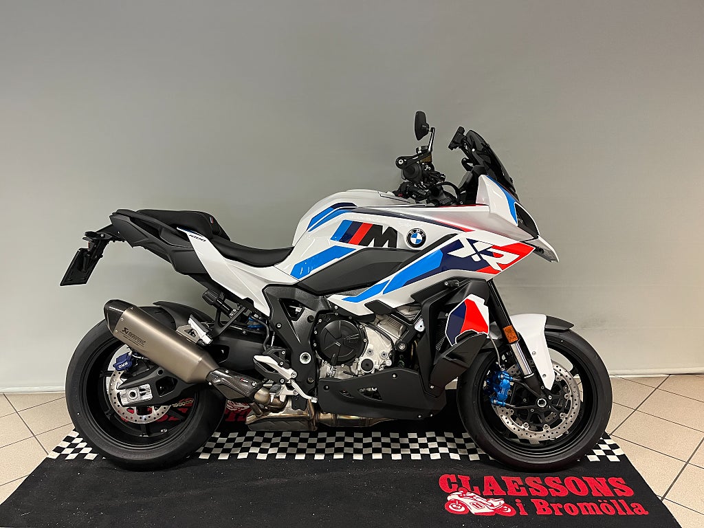 BMW M 1000 XR  M Motorsport 