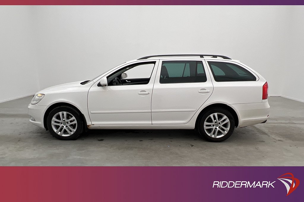 Skoda Octavia Kombi 2.0 TDI 140hk 4x4 D-Värmare Drag Navi