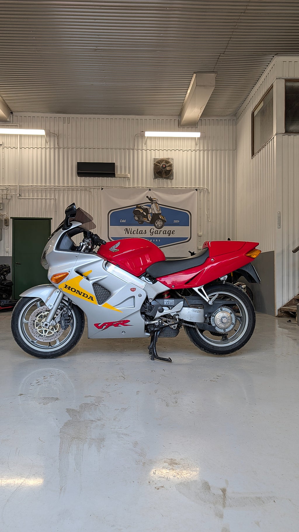 Honda Powersports VFR800FI 0.8
