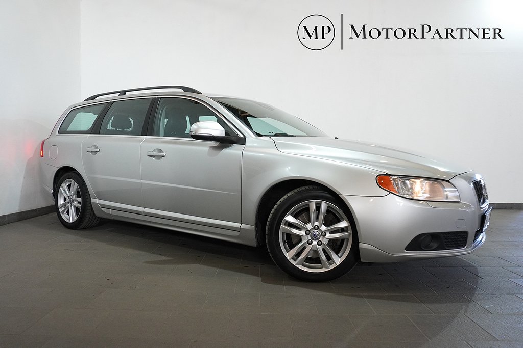 Volvo V70 D4 AWD Momentum Aut Drag Skinn 