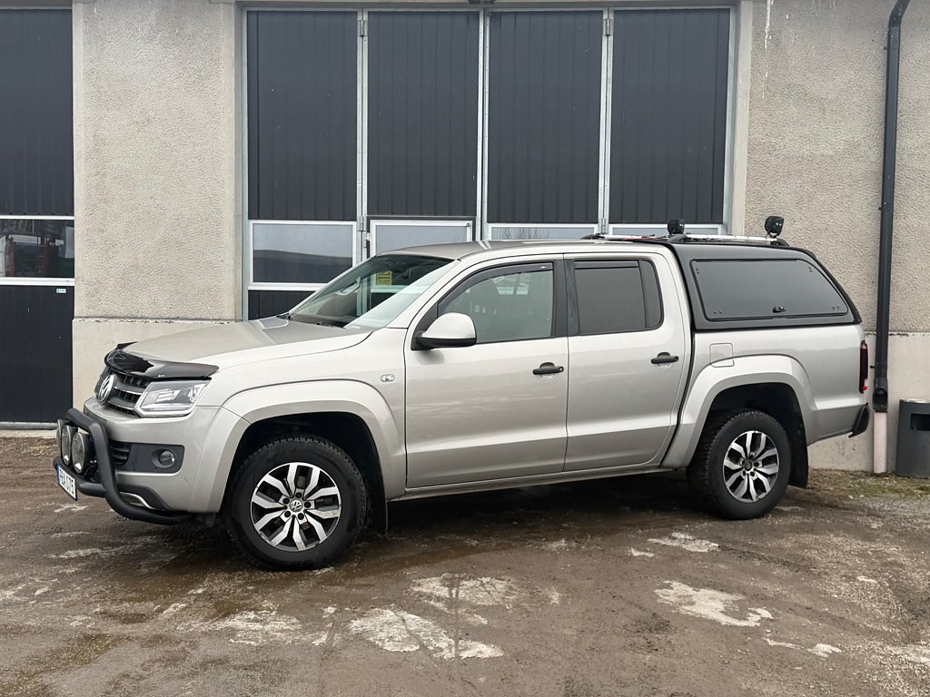Volkswagen Amarok 2.0 BiTDI 4Motion Canyon kamera D-värmare Drag Navi 
