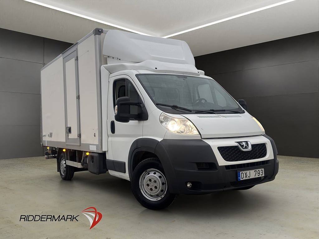 Peugeot Boxer 2.2HDi Sidodörr Bakgavellyft Volymskåp Moms