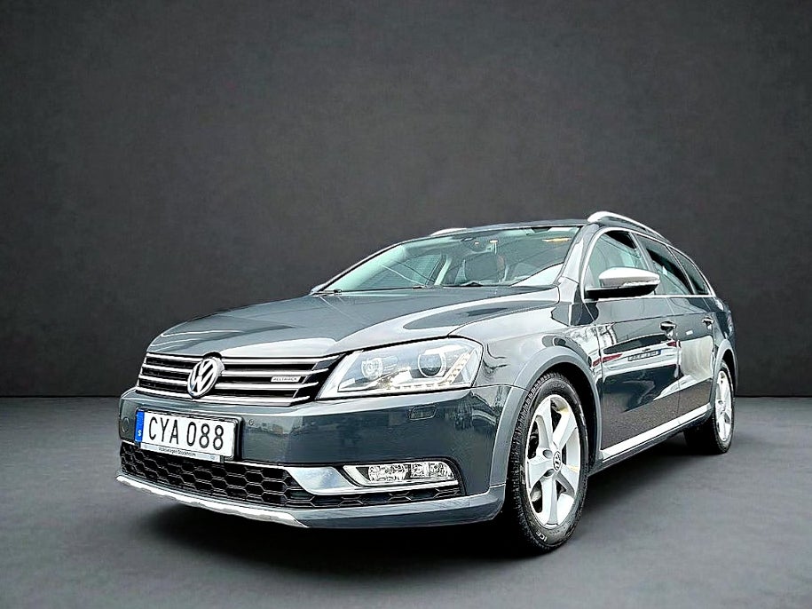 Volkswagen Passat Alltrack 2.0 TDI 4M *3,99%* Värmare Läder Kamrem Bytt