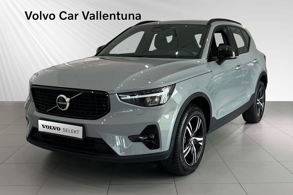 Volvo XC40 B4 FWD Bensin Plus Dark