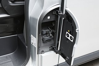 Transportbil - Skåp Maxus e-Deliver 7  7 av 21
