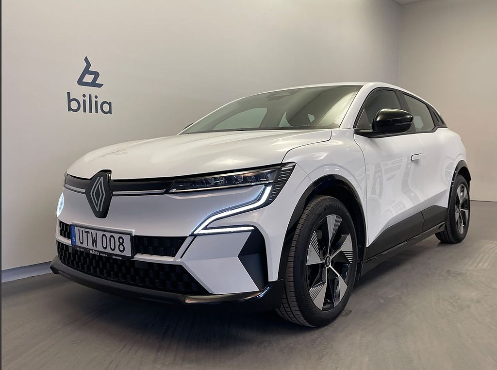 Renault Mégane E-TECH Equilibre 40kWh/130hk/ Parkerings r...