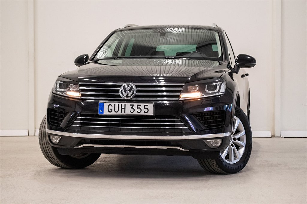 Volkswagen Touareg 3.0 V6 TDI 4M Skinn D-värm Drag 204hk