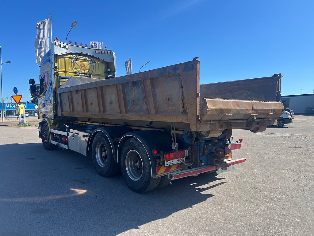 Scania R560 V8 6x4 Lastväxlare, Tandem