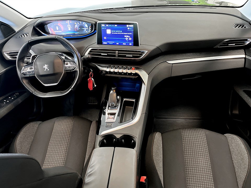Bild på Peugeot 3008 Active 1.2 PT 130hk Aut BACKSENSORER DRAG