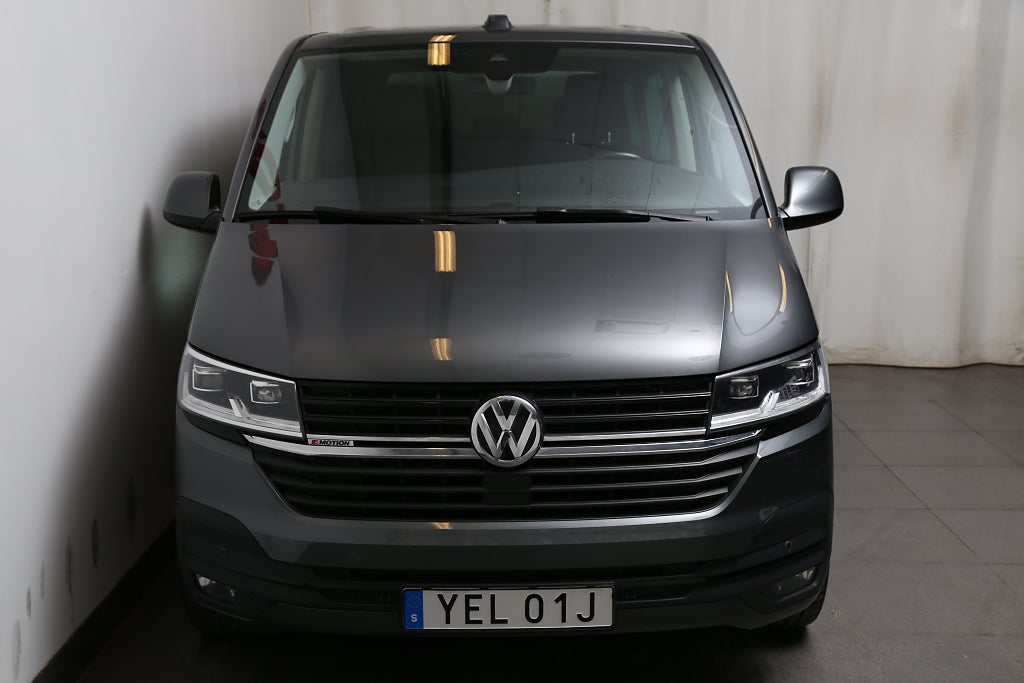 Volkswagen Multivan T6.1 TDI 4M Highline DSG Värmare Drag