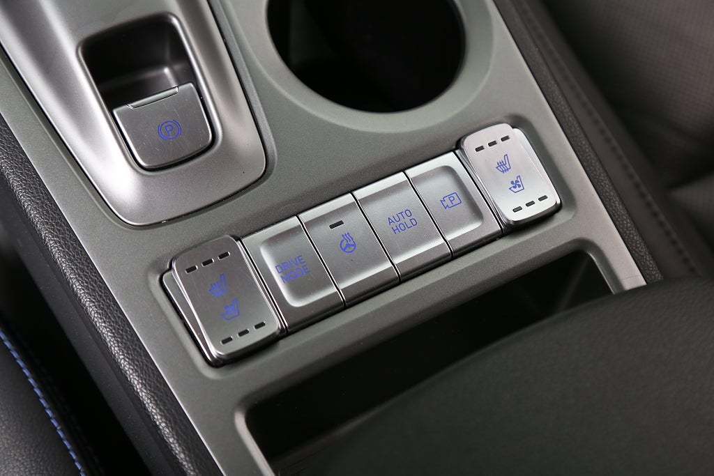 Hyundai Kona 64 kWh Advanced 204hk Skinn KRELL Head-up Två-tons Lack