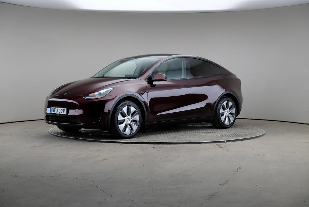Tesla Model Y RWD