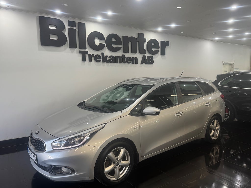 Kia Ceed cee'd_sw 1.4 CRDi EX Euro 5