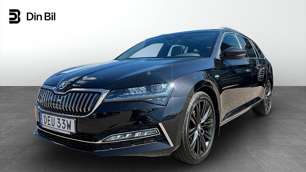 Skoda Superb Combi L&K 1,4 TSI iV 218Hk Drag|Värmare|360Kamera