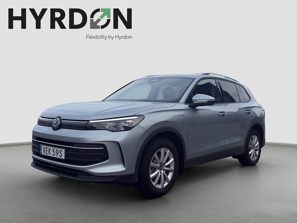 Volkswagen Tiguan eHybrid 1.5 TSI Dragkrok - ACC - Rattvärme - Elbaklucka