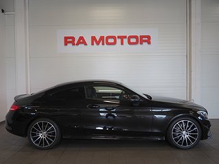 Sportkupé Mercedes-Benz C 4 av 22