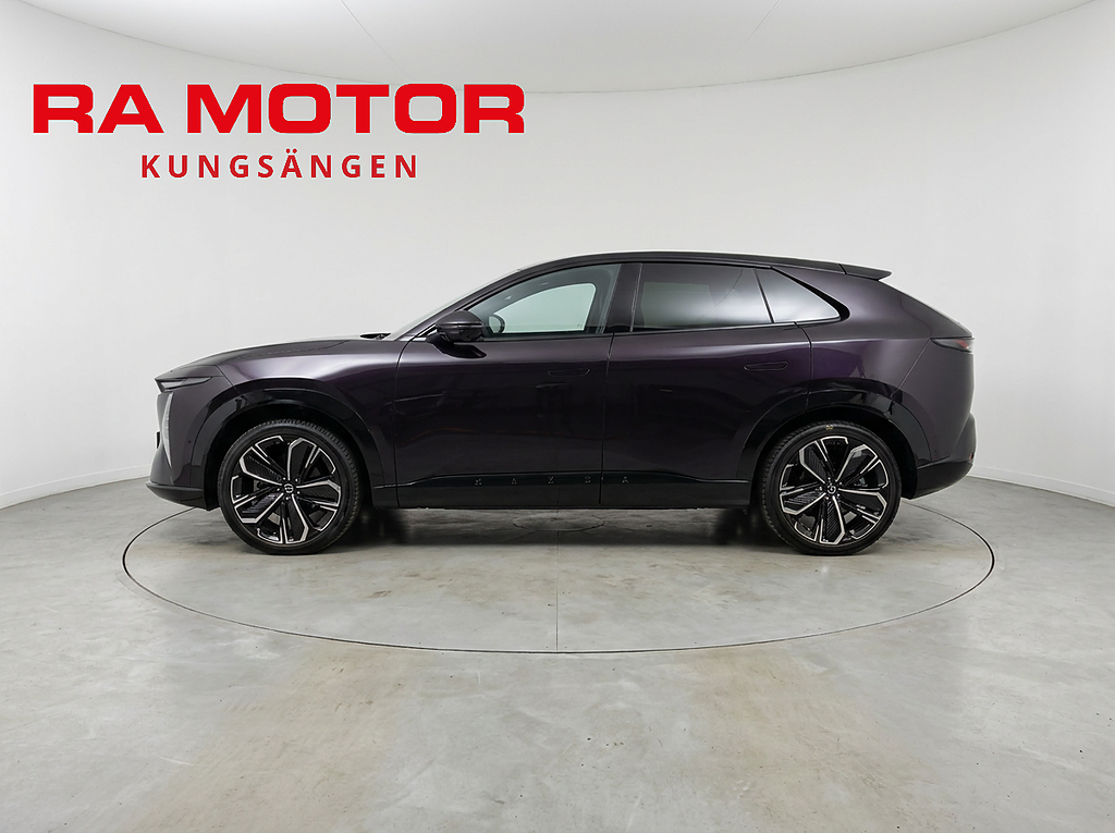 Mazda CX-6e Takumi 78kwh | Vinterhjul & Service INGÅR | 3,99% ränta 2026