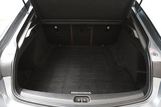 Halvkombi Opel Insignia 25 av 25