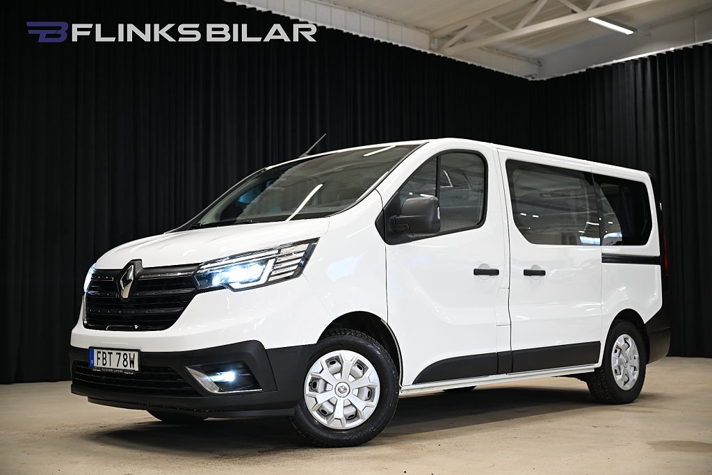 Renault Trafic Passenger 150HK 9-Sits|Drag|LED|Backkamera|M/K-Värmare
