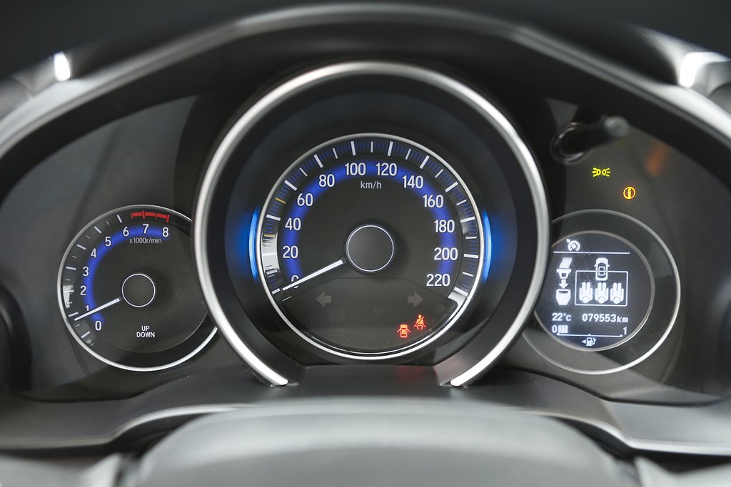 Honda Jazz 1,3 i-VTEC 102hk 5D 1ägare Motorv Dragkrok 2016